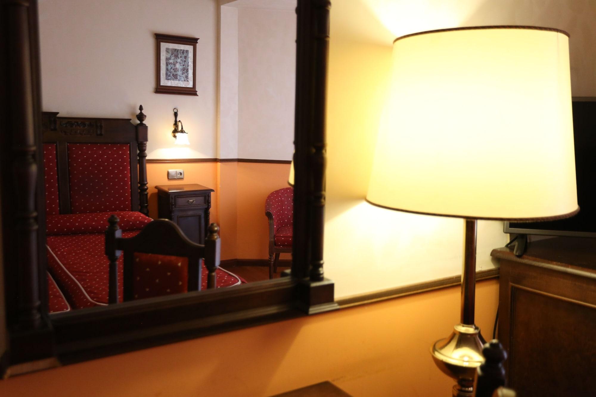Hotel El Cisne Σαραγόσα Εξωτερικό φωτογραφία