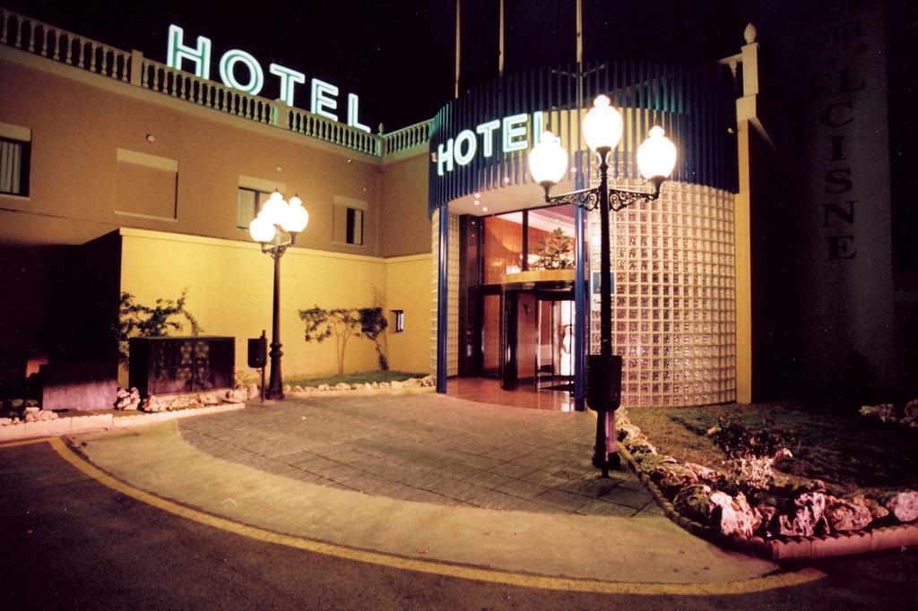 Hotel El Cisne Σαραγόσα Εξωτερικό φωτογραφία