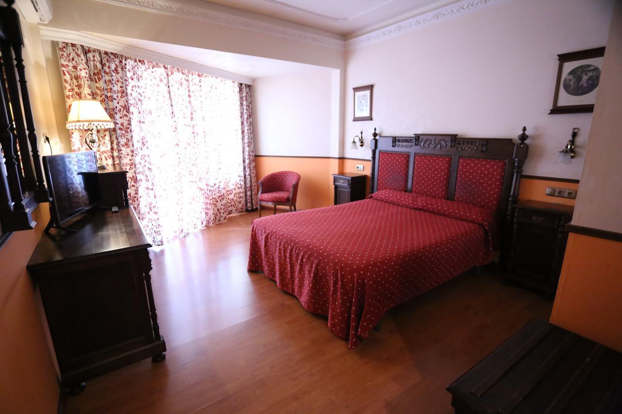 Hotel El Cisne Σαραγόσα Εξωτερικό φωτογραφία